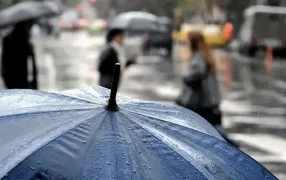 Sábado en problemas por lluvias y granizo: Tres provincias bajo alerta amarilla