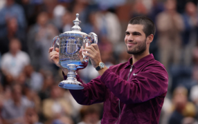 Tenis: Carlos Alcaraz venció a Jannik Sinner en una histórica final del US Open y vuelve a ser el N° 1 del mundo