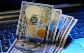 Mercado de cambios: El dólar blue rebotó casi 10 pesos y quedó a un paso de su máximo semanal