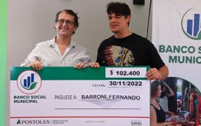 Beneficiario del Banco Social Municipal de Apóstoles: “Quiero agradecer al Municipio ya que se preocupan mucho por los emprendedores jóvenes y nos dan una mano”.