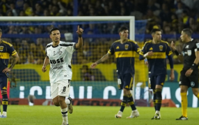 Sorpresa en la Bombonera: Central Córdoba de Santiago de Estero levantó el 0 a 2 y le empató a Boca Juniors con un golazo