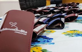Apóstoles: Entrega de anteojos del Programa "Estamos con Vos", con esta segunda tanda, se completa un total de 106 unidades entregados