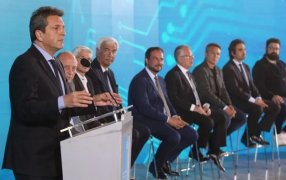 Dólar tecno: Massa anunció medidas para fomentar exportaciones de la Economía del Conocimiento