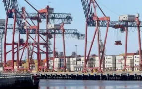 Récord histórico: El superávit comercial creció en Diciembre y en 2024 el saldo fue de casi 19.000 millones de dólares