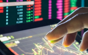 Bonos en pesos escalan 3%: De la mano de YPF y bancos, los ADRs saltan hasta 8% y el S&P Merval en dólares tiene su mejor día en 5 meses