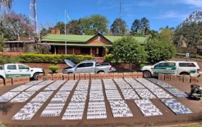 Gendarmería Nacional secuestró más de 19 mil paquetes de cigarrillos: El rodado utilizado poseía pedido de secuestro por robo