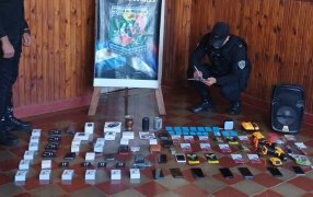 Vendían lo robado en redes sociales, así cayeron dos individuos en en los Municipios misioneros de; Azara y Apóstoles