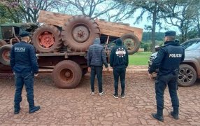 Causa por robo de maquinaria agrícola en la ciudad misionera de Eldorado, recuperaron tractores, maquinaria forestal y detuvieron a dos individuos