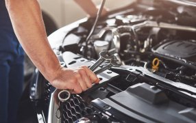 Mes del mecánico automotriz: Una pieza clave para el mantenimiento de tu vehículo