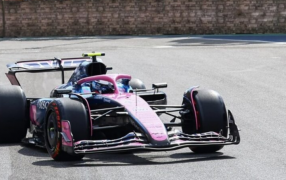 Gran Premio de Azerbaijan de Fórmula 1: Franco Colapinto quedó 19° y precediendo a su compañero Pierre Gasly por 119/1000 en la práctica inicial en Bakú, Lando Norris fue el más rápido, escoltado por Oscar Piastri