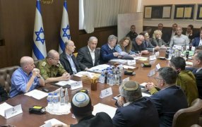 Gobierno de Israel aprueba acuerdo de cese del fuego en Gaza y liberación de rehenes