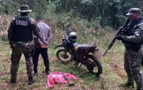 Misiones: En una Reserva montó un campamento de caza ilegal e intentó escapar de la Policía Provincial
