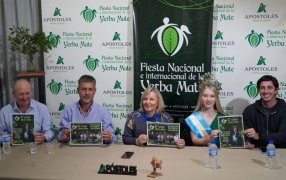 La ciudad misionera de Apóstoles abre sus puertas al mundo con la 47° Fiesta Nacional e Internacional de la Yerba Mate, a realizarse del 13 al 16 de Noviembre, presentaron oficialmente la programación