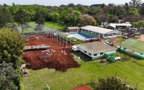 Apóstoles: Nuevo playón deportivo cubierto en el predio de la Expo Yerba, es un proyecto innovador que busca crear un nuevo espacio para la comunidad