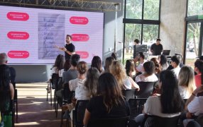 Se puso en marcha el coloquio “Futuro Posadas: Innovación, Educación e Inclusión"