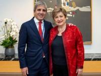 El FMI aprobó la revisión