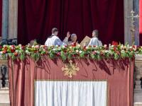 Urbi et Orbi: El Papa Leó