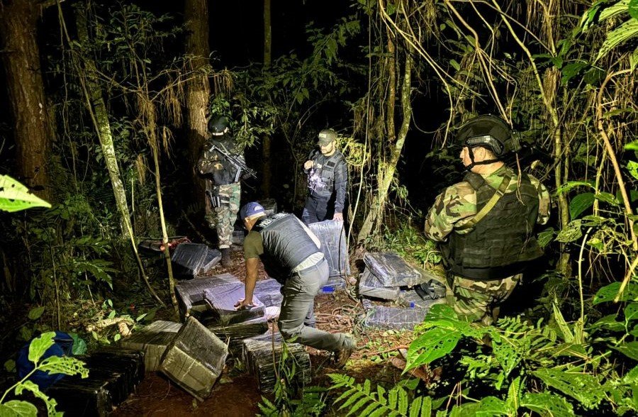 Fronteras blindadas: Prefectura Naval Argentina secuestró más de 600 kilos de droga en Misiones