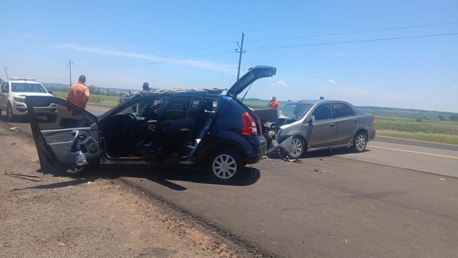 Misiones: Choque frontal sobre la Ruta Nacional N° 105, en jurisdicción del Municpio de Fachinal dejó dos mujeres con lesiones graves
