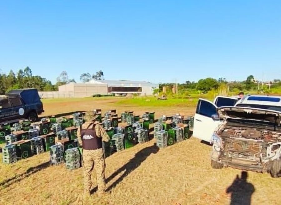 La Policía de Misiones secuestró una camioneta robada con un cargamento de cigarrillos valuado en casi 100 millones de pesos