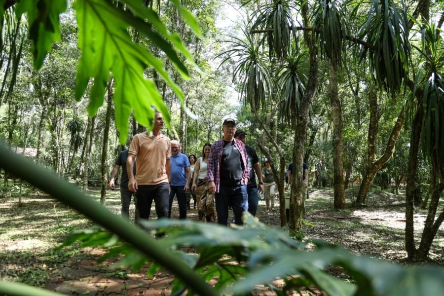 Misiones: El Gobernador Hugo Passalacqua visitó el Puesto Uruzú y destacó el valor ambiental y turístico del Parque Provincial Urugua-í