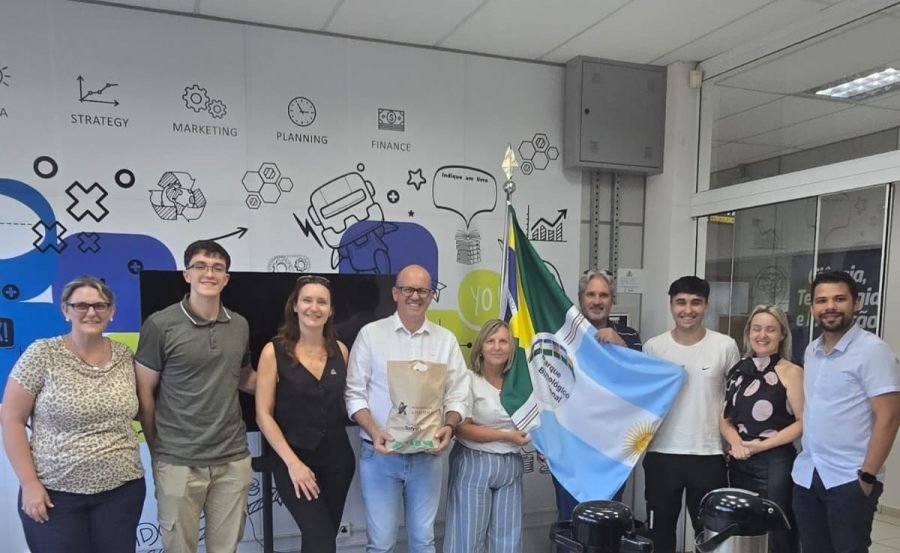 La ciudad de Apóstoles proyecta su futuro tecnológico con una visita clave a Brasil