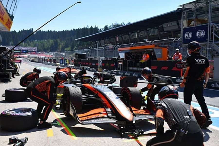 Nicolás Varrone llegó 17° en la competencia dominical de FIA Fórmula 2, disputada en el Circuito austríaco Red Bull Ring de Spielberg