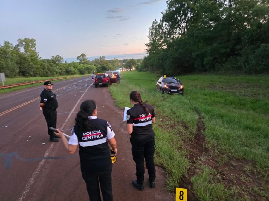 Misiones: Amplio operativo policial en el Municipio de San José tras un choque sobre la Ruta Provincial Nº 1, uno de los vehículos llevaba contrabando de cigarrillos