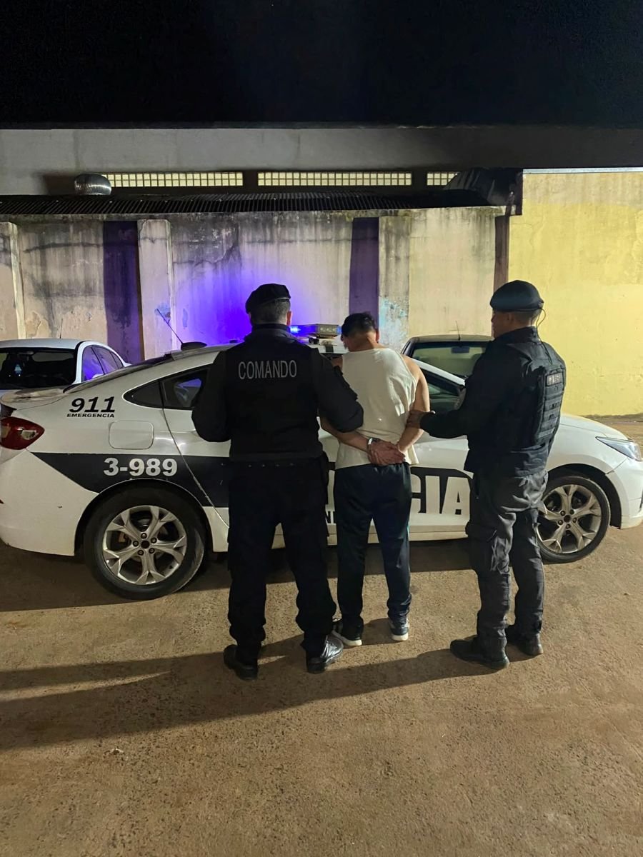 Posadas: Llegó alcoholizado, amenazó con un cuchillo a su familia y terminó detenido, la víctima fue trasladada a la dependencia policial para formalizar la denuncia correspondiente
