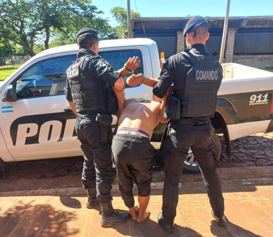 Apóstoles: Detuvieron a un individuo de 23 años que atacó a su madre y apuñaló a su hermano en el Barrio Cantera