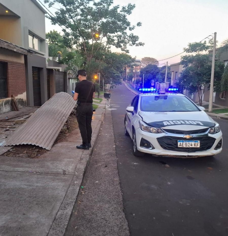 Posadas: Robaban chapas de zinc de una vivienda en refacción y fueron demorados