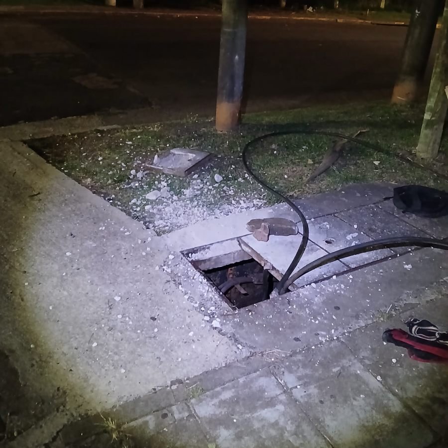 Posadas: Intentó robar cables de fibra óptica, fue captado por el Centro Integral de Operaciones 911 y terminó detenido