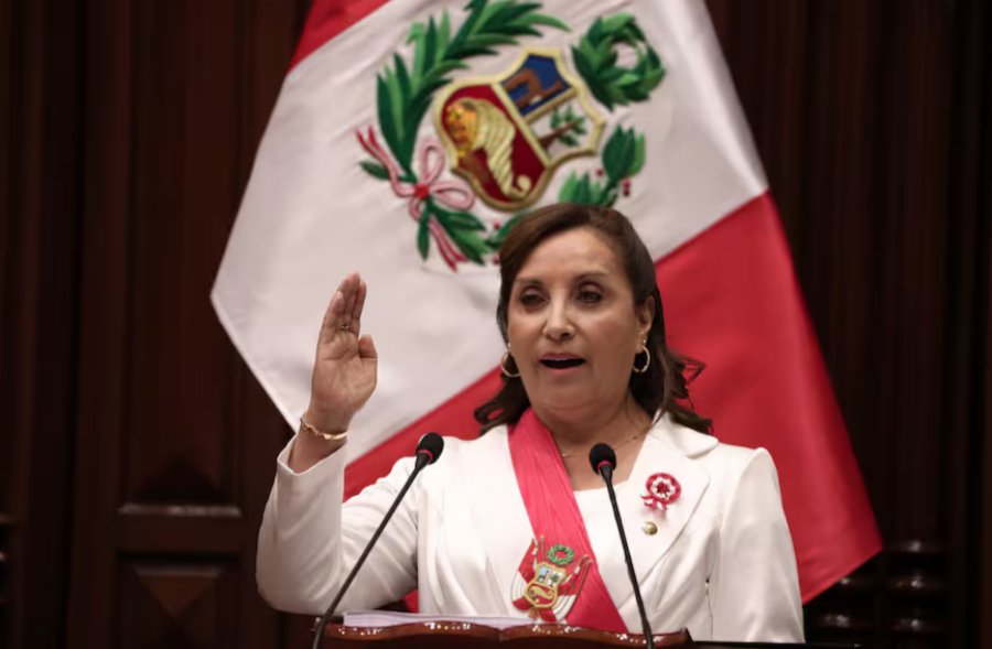 El Congreso de Perú destituyó a la Presidenta Dina Boluarte: La Mandataria de 63 años fue acusada por la oposición legislativa de “permanente incapacidad moral”