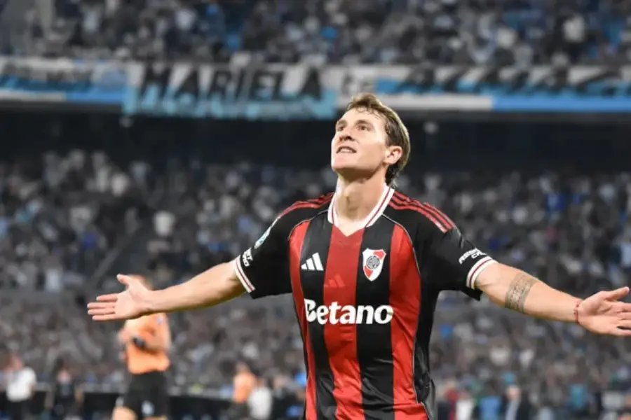 Torneo Apertura: River Plate venció 2 a 0 a Racing Club en Avellaneda y llega firme al Superclásico ante Boca Juniors