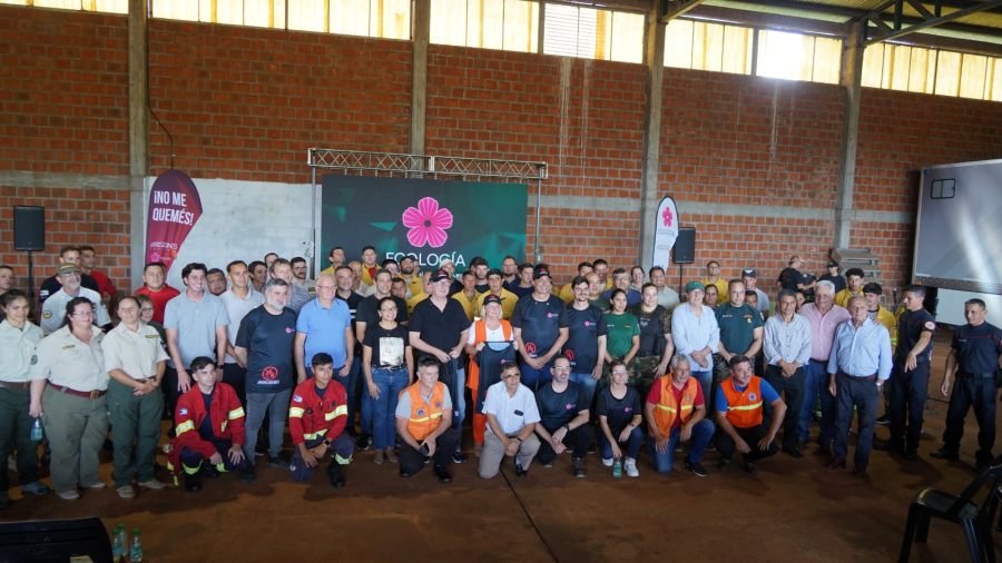 Apóstoles: La provincia de Misiones refuerza su lucha contra los incendios con nuevas herramientas, equipos y tecnología de detección temprana