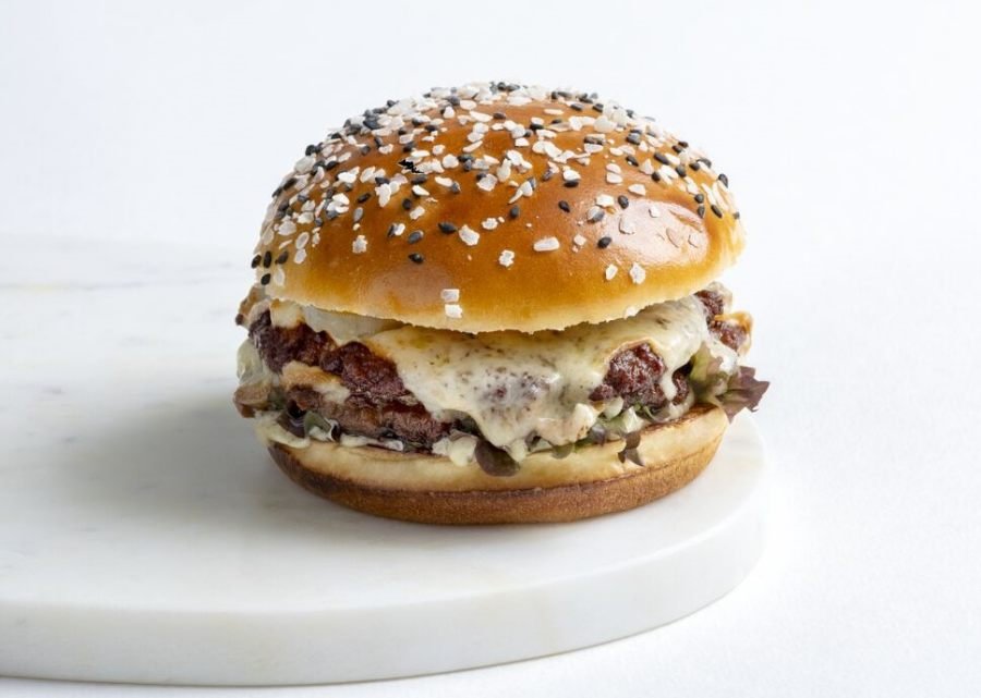Día de la Hamburguesa: La evolución del pan que acompaña al clásico más famoso