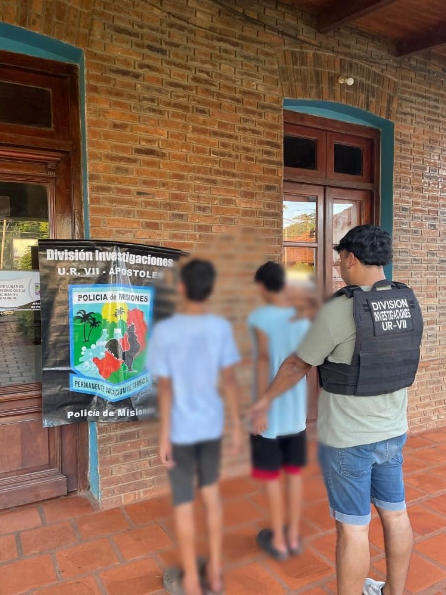 Apóstoles: Demoraron a dos adolescentes de 14 y 16 años por arrojar piedras a vehículos en la Terminal de Ómnibús