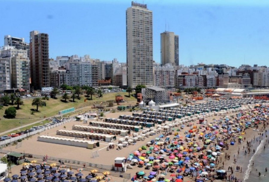 Feriado de Carnaval récord: Viajaron tres millones de turistas y gastaron más de un billón de pesos