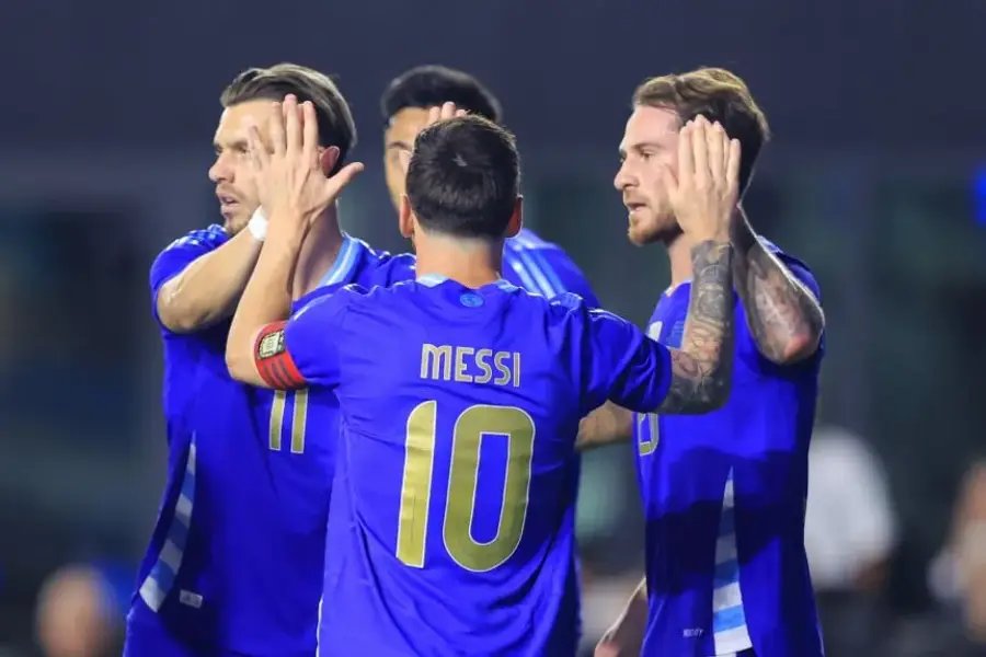 La Selección Argentina superó a Francia y volvió al segundo puesto del ranking FIFA, España sigue como líder