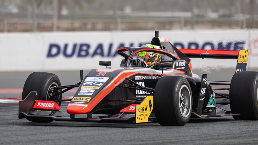 Mari Boya, listo para la cuarta ronda en Yas Marina: El aranés se hizo con un doble podio en este circuito al inicio de la temporada