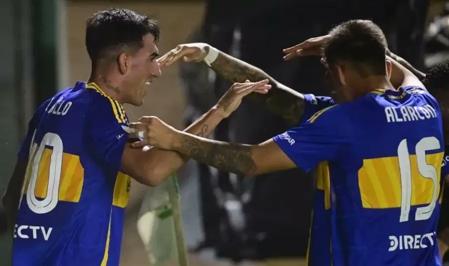 Un opaco Boca Juniors doblegó a Banfield en el final, por el Torneo Apertura