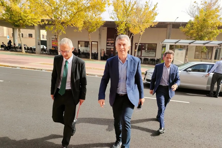 Mendoza: Amenaza de muerte contra Mauricio Macri, allanan al principal sospechoso y le encuentran boletas del Frente para la Victoria