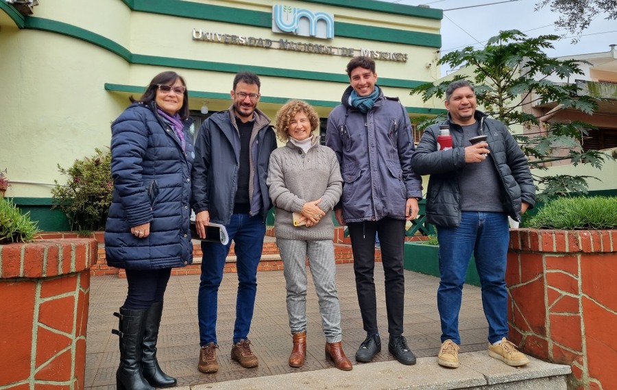 Reunión para coordinar el inicio de Combos Universitarios en Apóstoles
