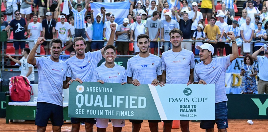 Tenis: Argentina vs Kazajistán por la Copa Davis: Sebastián Báez salvó dos match points y le dio el triunfo a la Albiceleste en Rosario