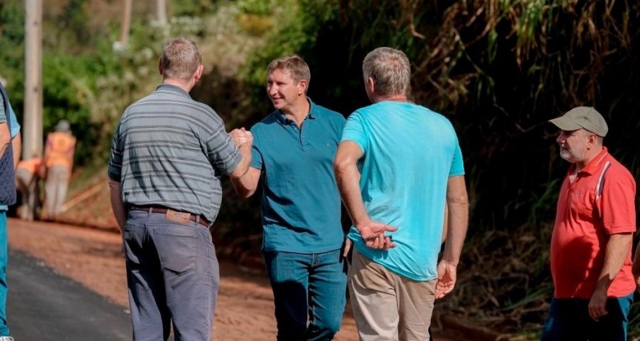 Misiones: Otros cuatro Municipios suman obras de Pavimento Urbano de la Dirección Provincial de Vialidad