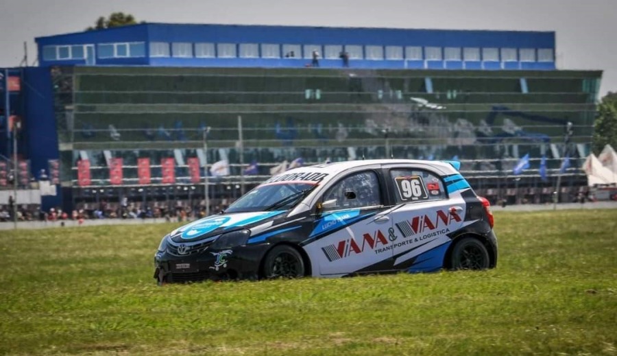 Turismo Pista en el Autódromo Parque Ciudad de San Jorge: El misionero Luciano Viana quiere cerrar una gran temporada