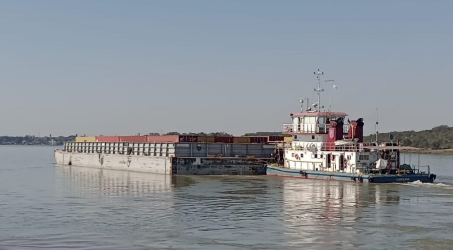 Polo logístico: El Puerto de Posadas exportó una importante carga de madera al mundo