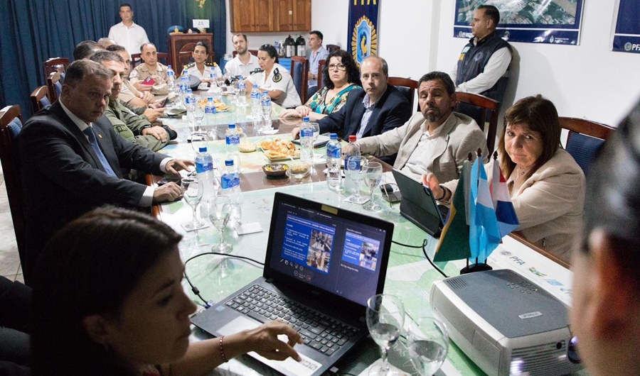Misiones: La Ministra de Seguridad, Dra. Patricia Bullrich, visitó la Triple Frontera e inauguró un Centro de Análisis de Inteligencia de Gendarmería Nacional en la ciudad de Puerto Iguazú