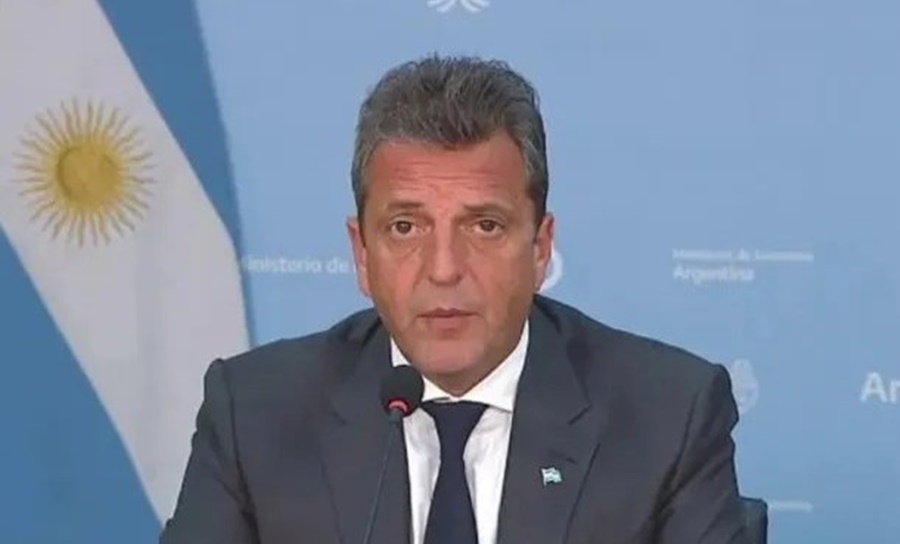 Sergio Massa anunció un refuerzo para los trabajadores informales de entre 18 y 64 años, que no cuentan con ingresos registrados ni perciben asistencia económica del Estado