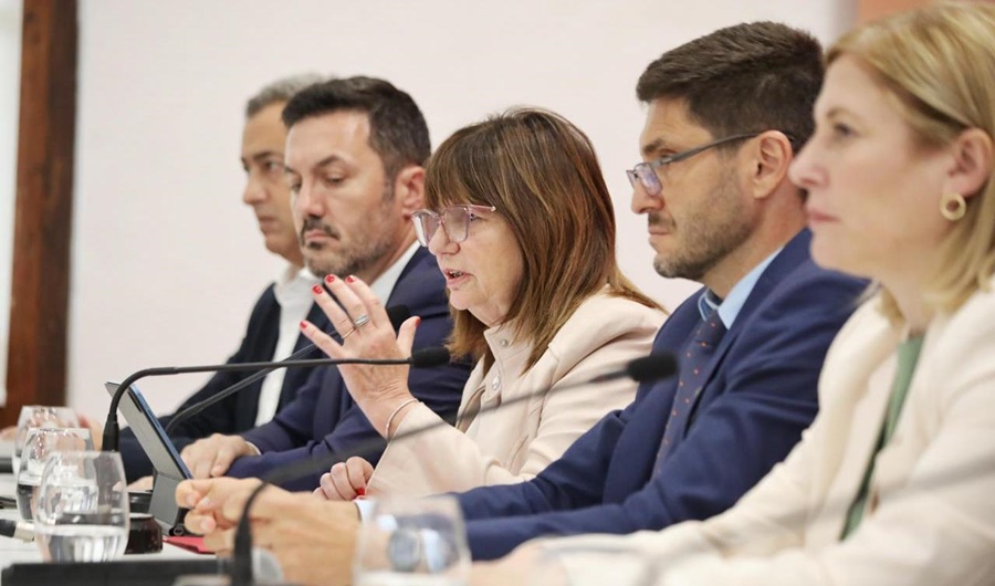 La Ministra Bullrich y funcionarios pusieron en marcha el Comité de Crisis en la ciudad santafesina de Rosario